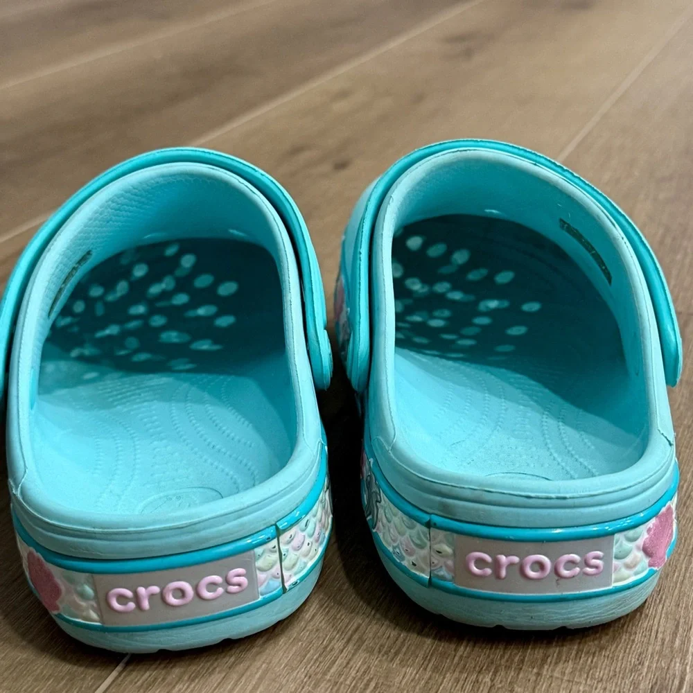 CROCS kids size